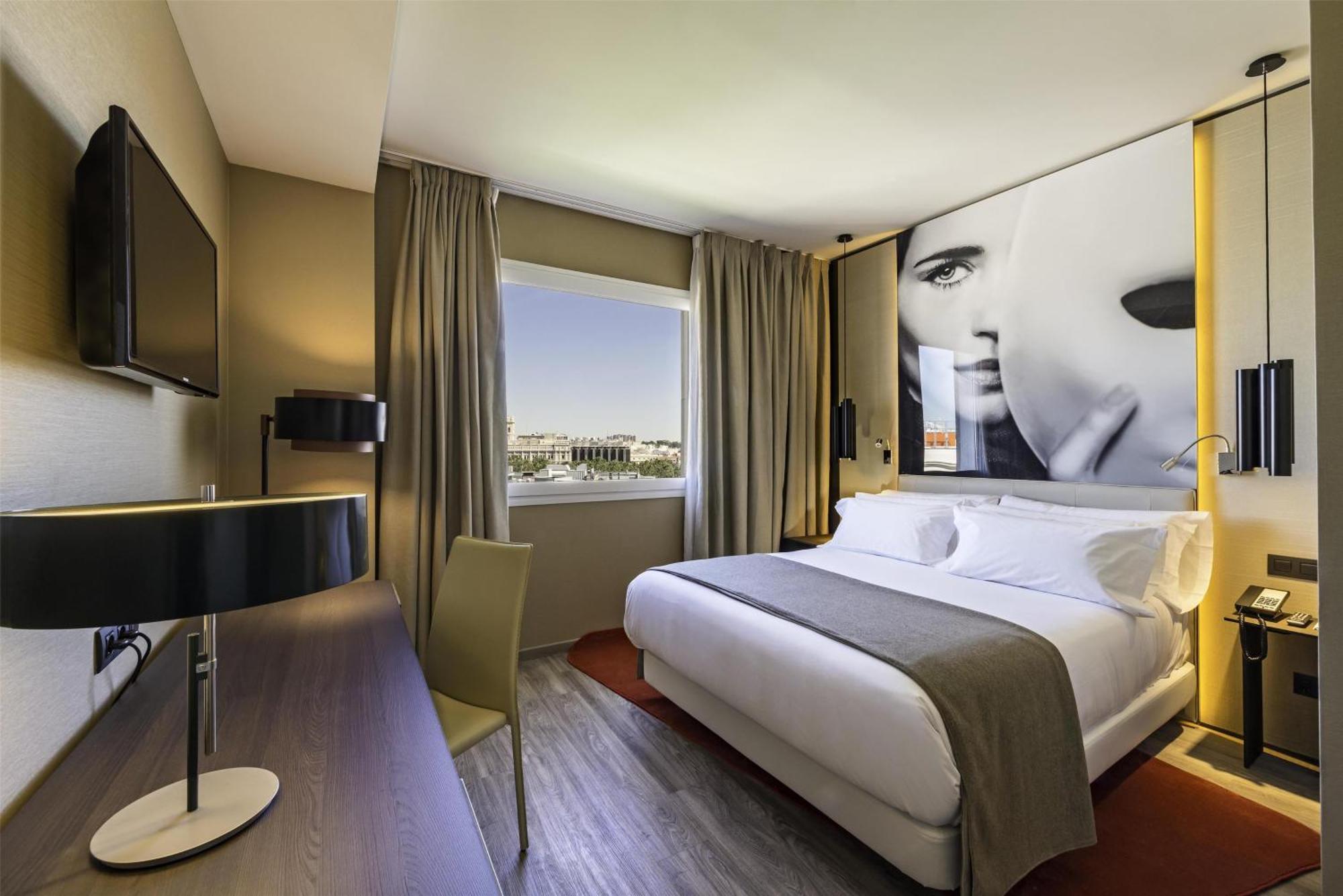 Nh Collection Suecia Hotel 5*