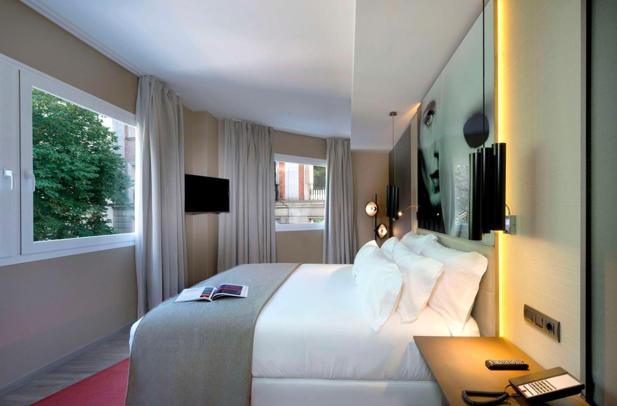 Nh Collection Suecia Hotel